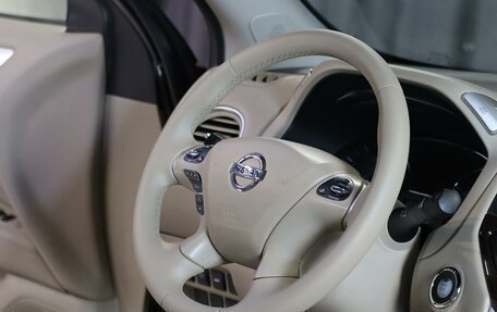 Nissan Pathfinder, 2016 год, 1 549 000 рублей, 10 фотография