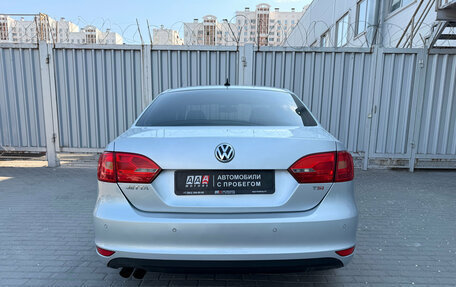 Volkswagen Jetta VI, 2011 год, 850 000 рублей, 8 фотография
