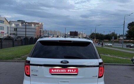 Ford Explorer VI, 2013 год, 2 150 000 рублей, 23 фотография