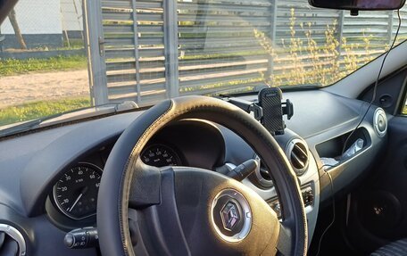 Renault Logan II, 2013 год, 650 000 рублей, 7 фотография