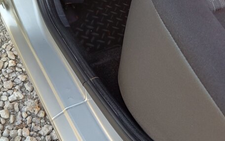 Renault Logan II, 2013 год, 650 000 рублей, 10 фотография