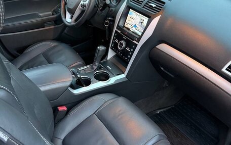 Ford Explorer VI, 2013 год, 2 150 000 рублей, 25 фотография