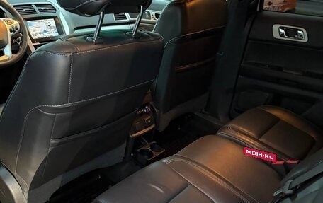 Ford Explorer VI, 2013 год, 2 150 000 рублей, 26 фотография