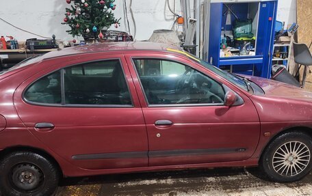 Renault Megane II, 1997 год, 135 000 рублей, 2 фотография