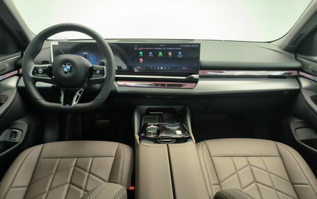 BMW 5 серия, 2025 год, 11 100 000 рублей, 7 фотография