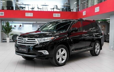 Toyota Highlander III, 2012 год, 1 850 000 рублей, 5 фотография
