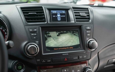 Toyota Highlander III, 2012 год, 1 850 000 рублей, 10 фотография