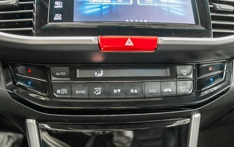 Honda Accord IX рестайлинг, 2017 год, 2 057 000 рублей, 16 фотография