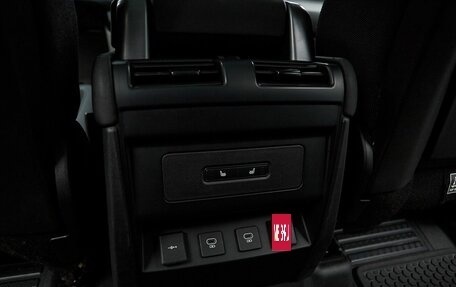 Land Rover Defender II, 2020 год, 5 200 000 рублей, 10 фотография