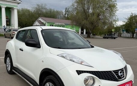 Nissan Juke II, 2012 год, 895 000 рублей, 2 фотография