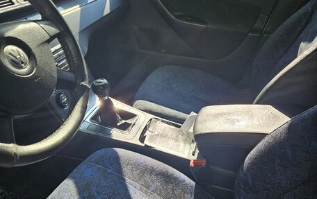 Volkswagen Passat B6, 2008 год, 550 000 рублей, 2 фотография