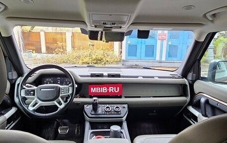 Land Rover Defender II, 2021 год, 8 150 000 рублей, 3 фотография