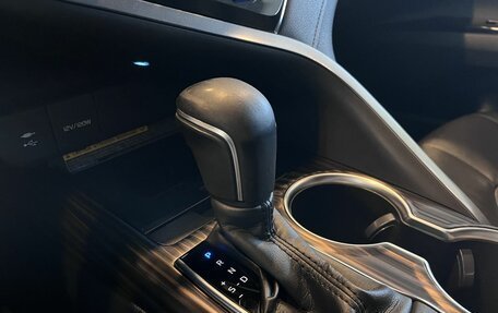 Toyota Camry, 2018 год, 2 740 000 рублей, 31 фотография