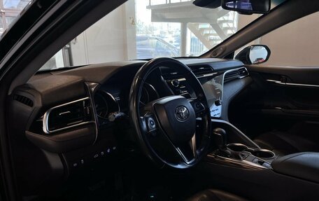 Toyota Camry, 2018 год, 2 740 000 рублей, 23 фотография