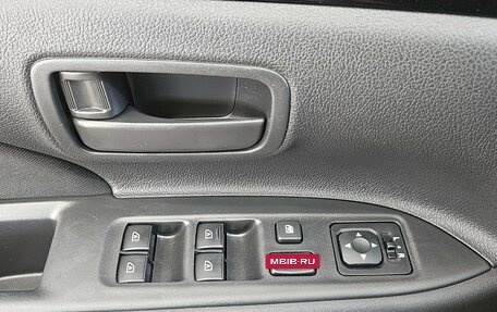 Mitsubishi Outlander III рестайлинг 3, 2019 год, 2 235 000 рублей, 16 фотография