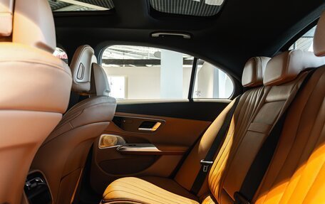 Mercedes-Benz E-Класс, 2025 год, 9 290 000 рублей, 21 фотография