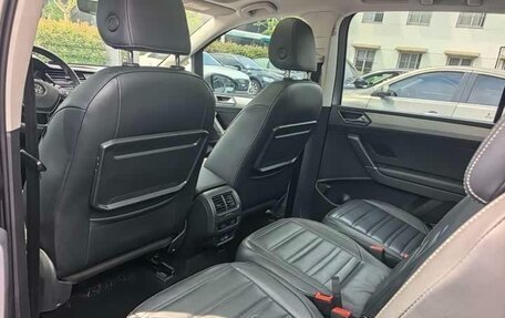 Volkswagen Touran III, 2021 год, 1 383 000 рублей, 12 фотография