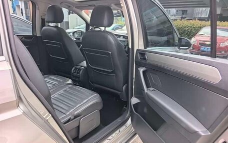 Volkswagen Touran III, 2021 год, 1 383 000 рублей, 20 фотография