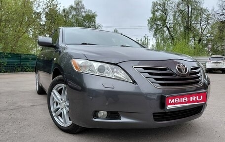Toyota Camry, 2008 год, 1 250 000 рублей, 1 фотография
