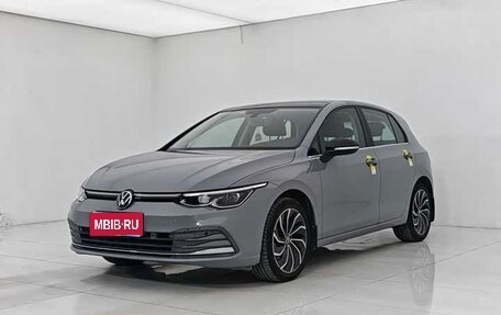 Volkswagen Golf VIII, 2022 год, 1 520 000 рублей, 1 фотография