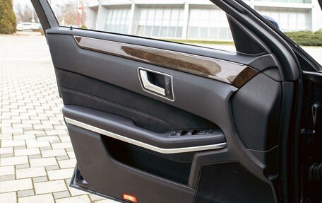 Mercedes-Benz E-Класс, 2016 год, 1 945 000 рублей, 12 фотография