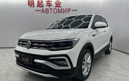 Volkswagen T-Roc I, 2022 год, 1 930 000 рублей, 3 фотография