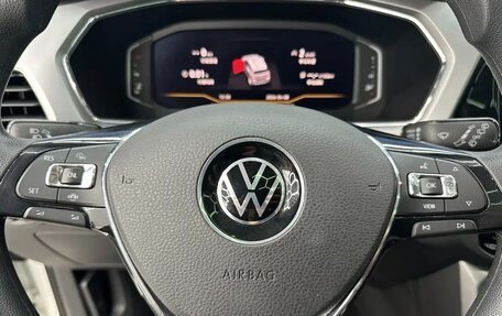 Volkswagen T-Roc I, 2022 год, 1 930 000 рублей, 7 фотография