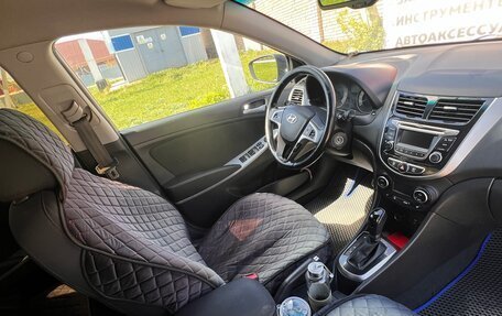 Hyundai Solaris II рестайлинг, 2016 год, 650 000 рублей, 4 фотография