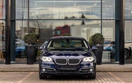 BMW 5 серия, 2016 год, 1 895 000 рублей, 2 фотография