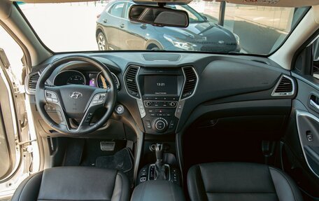 Hyundai Santa Fe III рестайлинг, 2018 год, 2 215 000 рублей, 15 фотография