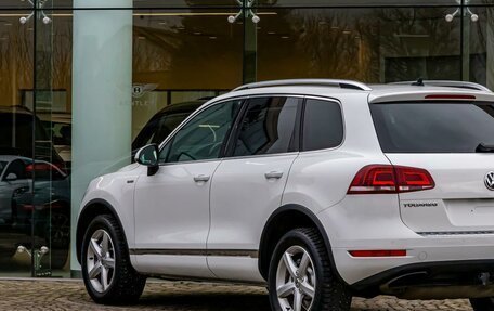 Volkswagen Touareg III, 2013 год, 1 975 000 рублей, 9 фотография