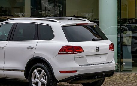 Volkswagen Touareg III, 2013 год, 1 975 000 рублей, 10 фотография