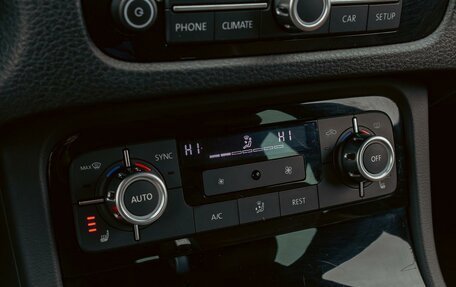 Volkswagen Touareg III, 2013 год, 1 975 000 рублей, 15 фотография