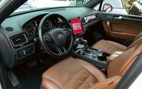 Volkswagen Touareg III, 2013 год, 1 975 000 рублей, 13 фотография