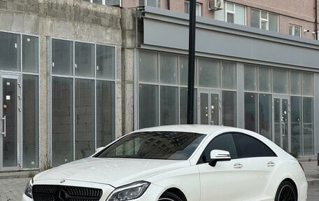 Mercedes-Benz CLS, 2015 год, 2 850 000 рублей, 11 фотография