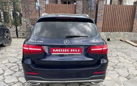 Mercedes-Benz GLC, 2016 год, 2 350 000 рублей, 4 фотография
