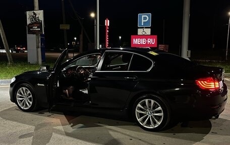 BMW 5 серия, 2016 год, 2 200 000 рублей, 2 фотография