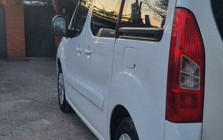 Citroen Berlingo II рестайлинг, 2012 год, 875 000 рублей, 3 фотография