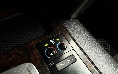 Toyota Land Cruiser 200, 2012 год, 3 199 000 рублей, 14 фотография