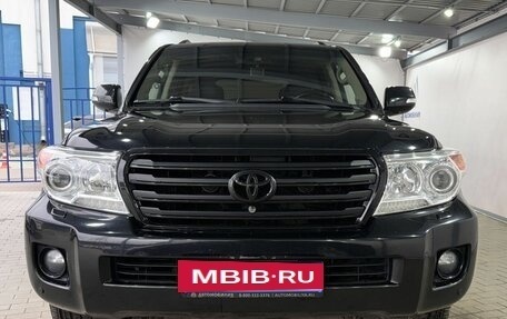 Toyota Land Cruiser 200, 2012 год, 3 199 000 рублей, 8 фотография