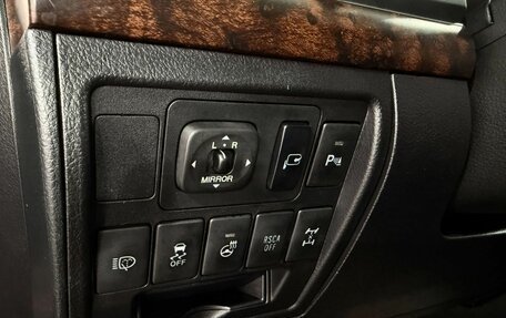Toyota Land Cruiser 200, 2012 год, 3 199 000 рублей, 16 фотография