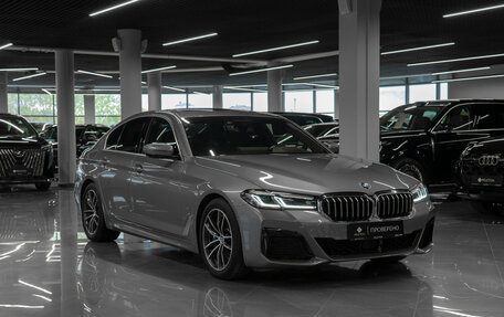 BMW 5 серия, 2023 год, 5 500 000 рублей, 2 фотография
