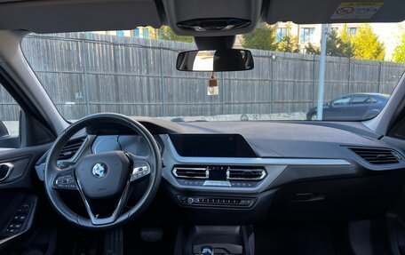 BMW 1 серия, 2019 год, 2 700 000 рублей, 8 фотография