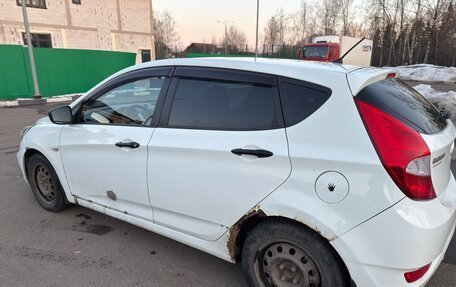 Hyundai Solaris II рестайлинг, 2011 год, 440 000 рублей, 7 фотография