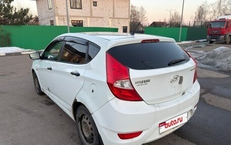 Hyundai Solaris II рестайлинг, 2011 год, 440 000 рублей, 8 фотография