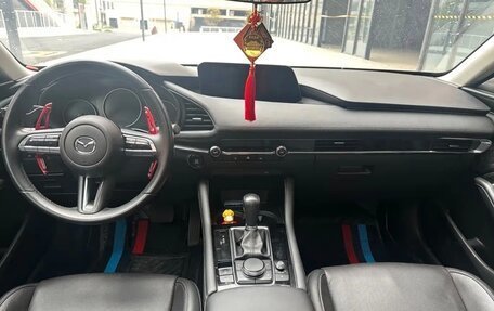 Mazda 3, 2022 год, 1 850 000 рублей, 8 фотография
