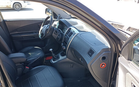 Hyundai Tucson III, 2008 год, 750 000 рублей, 32 фотография