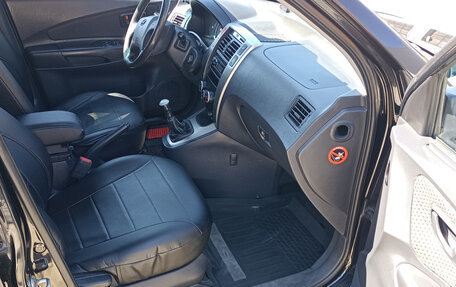 Hyundai Tucson III, 2008 год, 750 000 рублей, 33 фотография