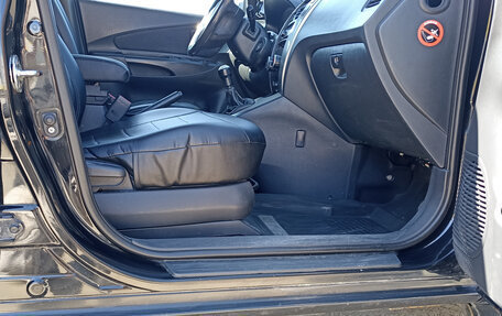 Hyundai Tucson III, 2008 год, 750 000 рублей, 34 фотография