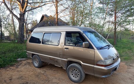 Toyota Town Ace III, 1991 год, 400 000 рублей, 3 фотография